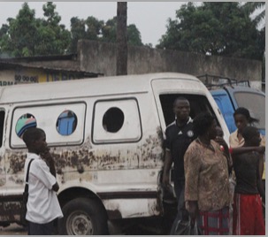 bus en el congo